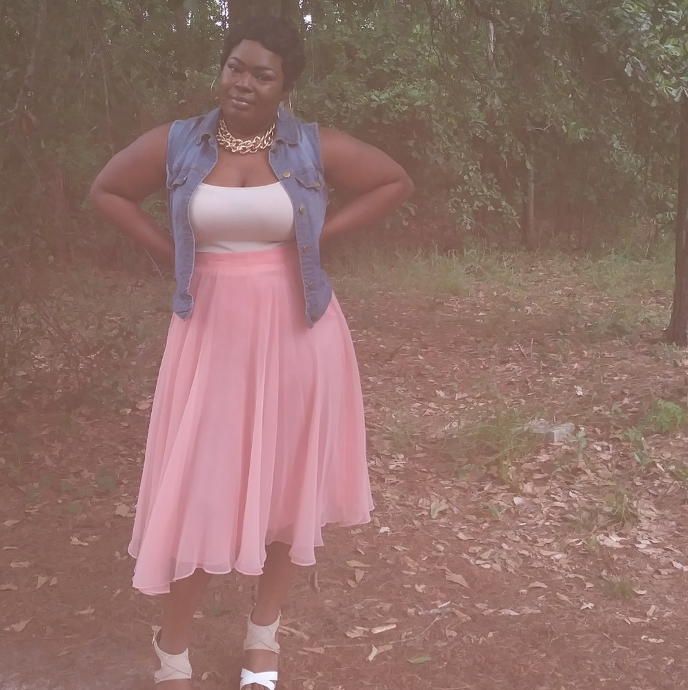 Meet your Posher, I See You Girl